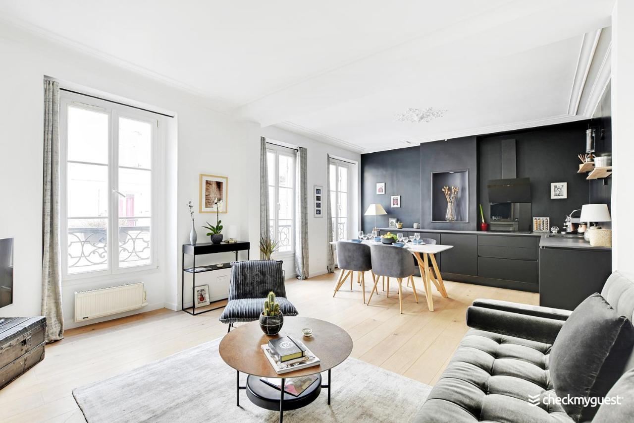 Cmg - Batignolles -place De Clichy * Paris